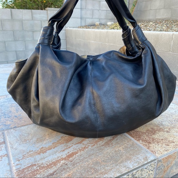 The Row Black Leather Slouchy Shoulder Bag - Picture 6 of 13